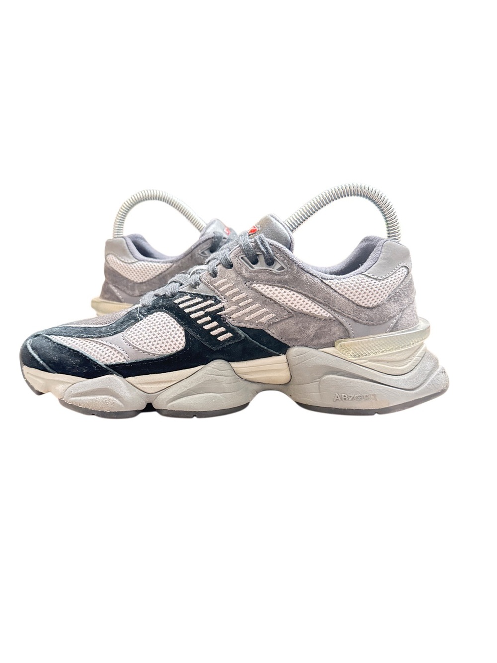 NEW BALANCE 9060 SNEAKERS - Picture 5 of 6